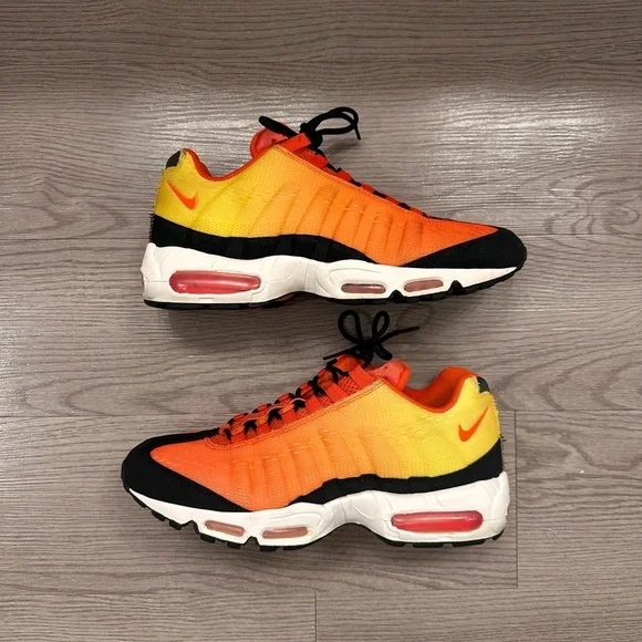 Nike Air Max 95 Sunset Pack - Picture 1 of 13